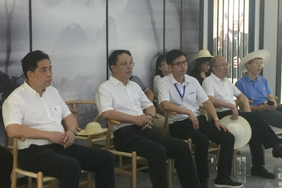 F:\2015-2018OAļ ӻý岥ͼ\2018-OAļ ӻý岥ͼ\2018.07.31-뵳УУбԴg22\04.JPG